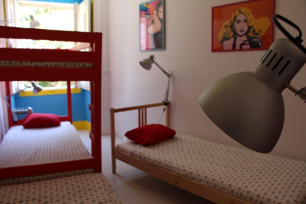 Arty Hostel Лиссабон Экстерьер фото