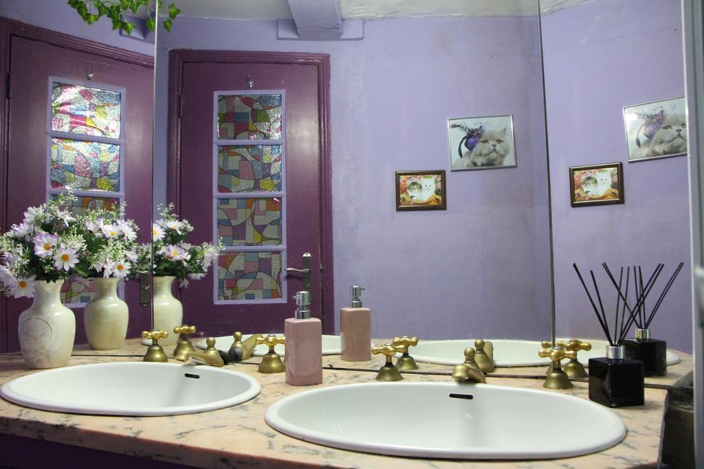 Arty Hostel Лиссабон Экстерьер фото