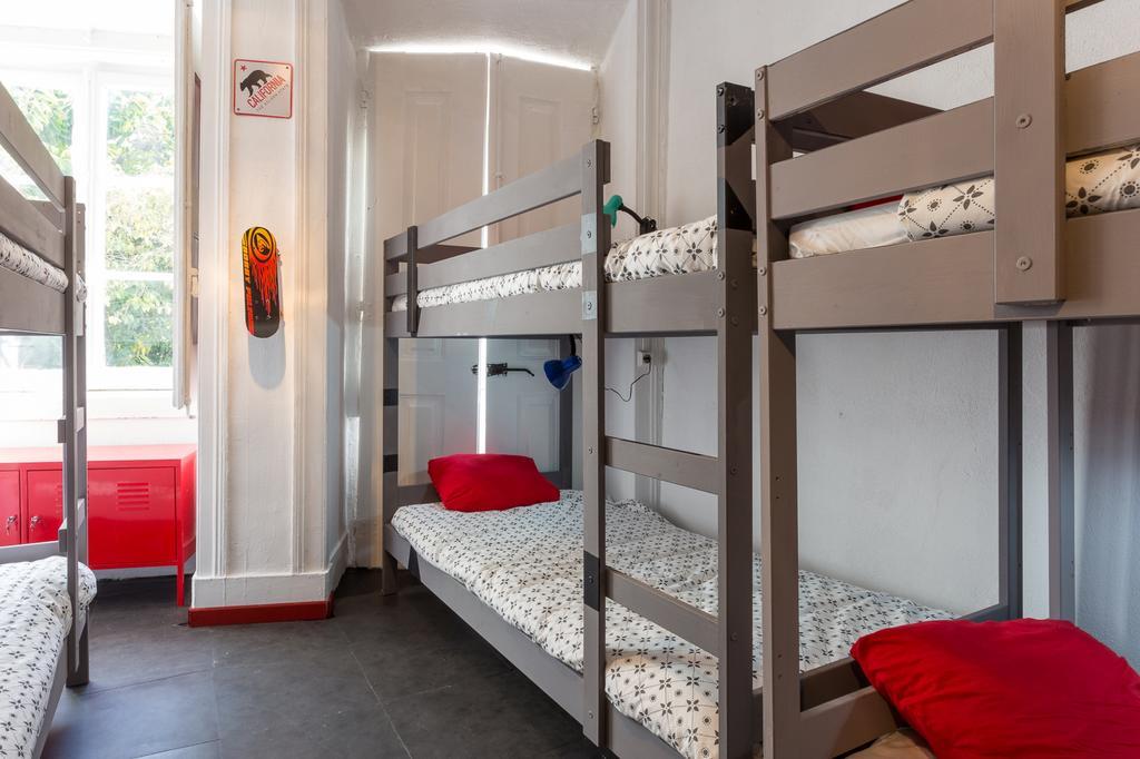 Arty Hostel Лиссабон Номер фото